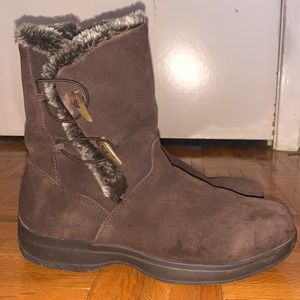 Faux Fur lined winter boots